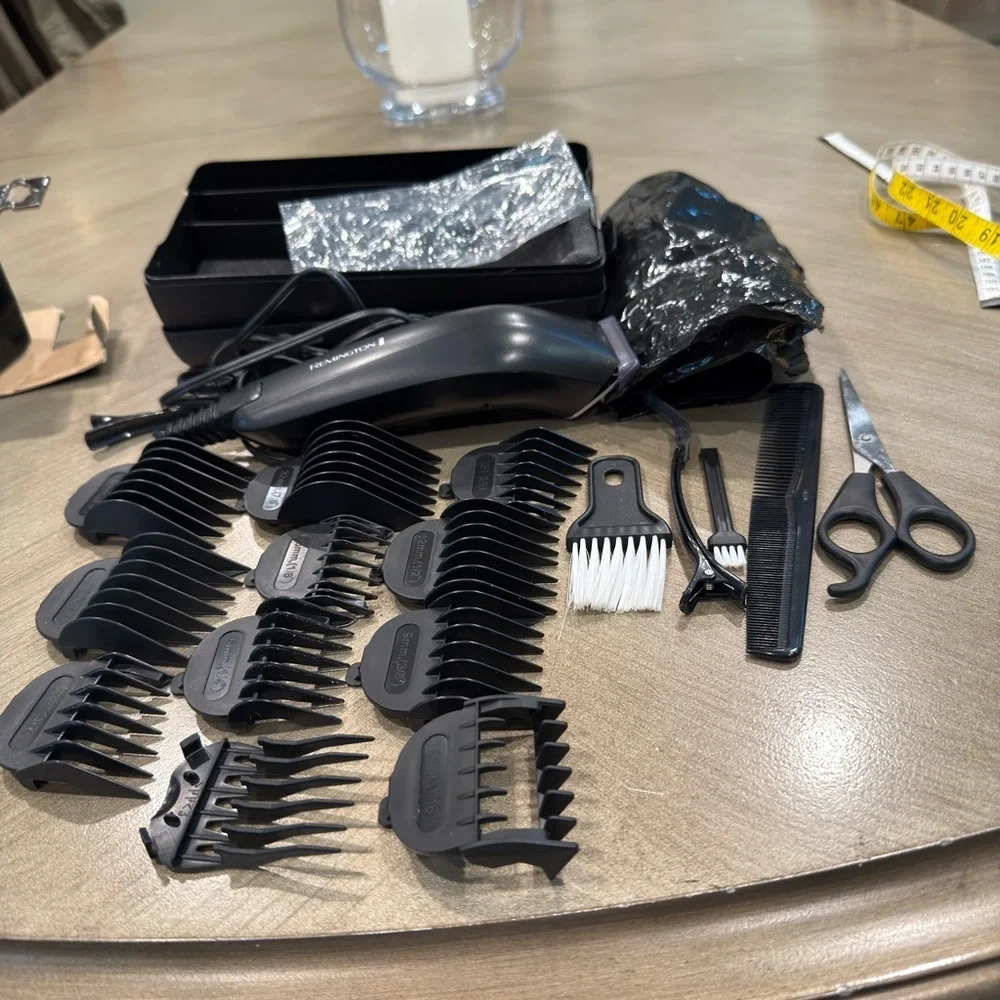 Precision Haircut Clipper 22 Piece Kit Storage Case 100% Linear Blade Action